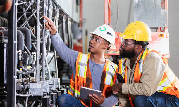  Coon Rapids, MN Electrician Pros